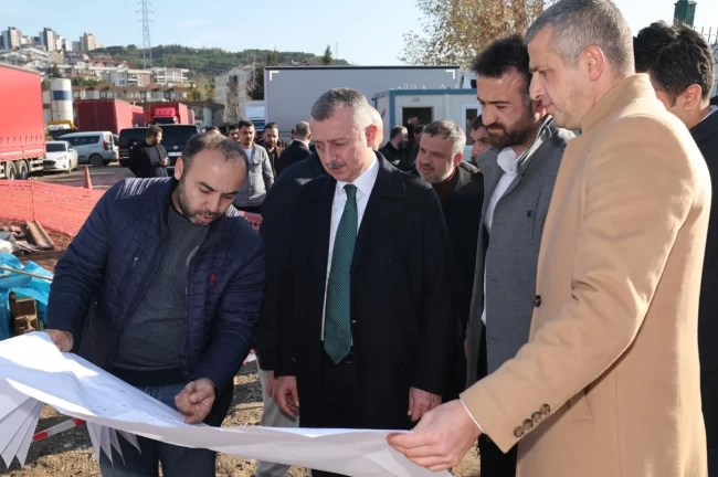 Kocaeli Solaklar'a şimdi de yaya üst geçidi geliyor