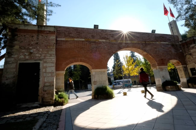 İzmir Bornova'da sohbetler başlıyor