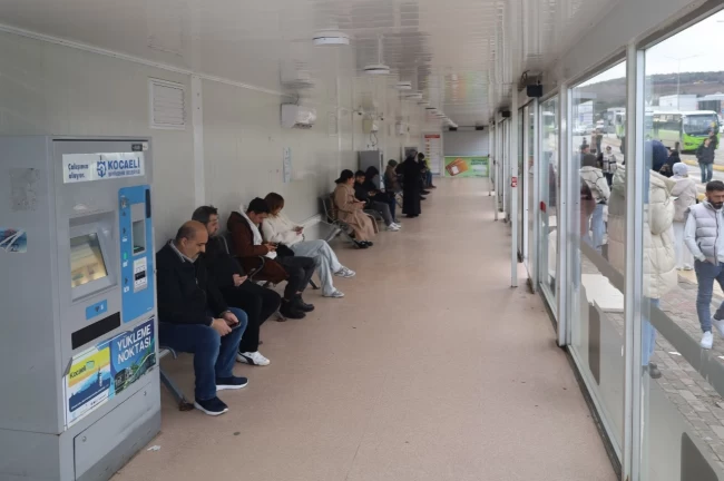 Akıllı duraklar Kocaeli'ni ısıtıyor