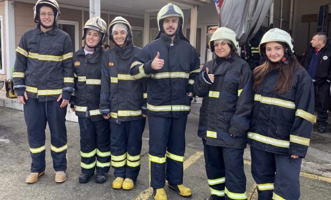 Gönüllü itfaiyeciler sahaya çıktı