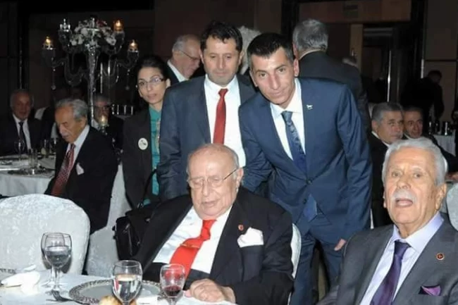 Demokratlar'dan İmamoğlu'na Demirel Tepkisi