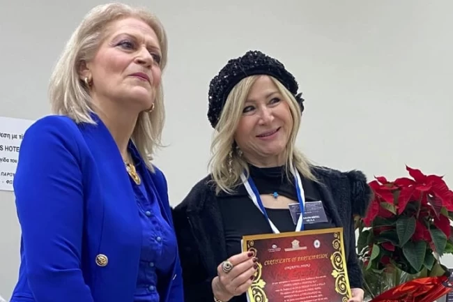 Foçalı sanatçı Selanik'te Türkiye'yi temsil etti!