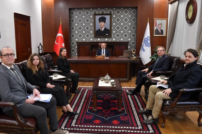 Ayvalık Alan Başkanlığı'ndan Balıkesir Valiliği'ne ziyaret