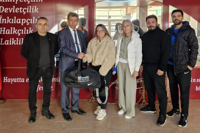 Bursa Karacabey'den okullara spor desteği devam ediyor