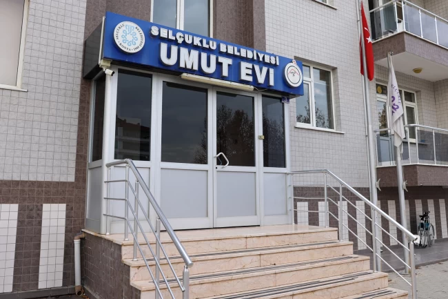 "Umut Evi" misafirlerine umut olmaya devam ediyor