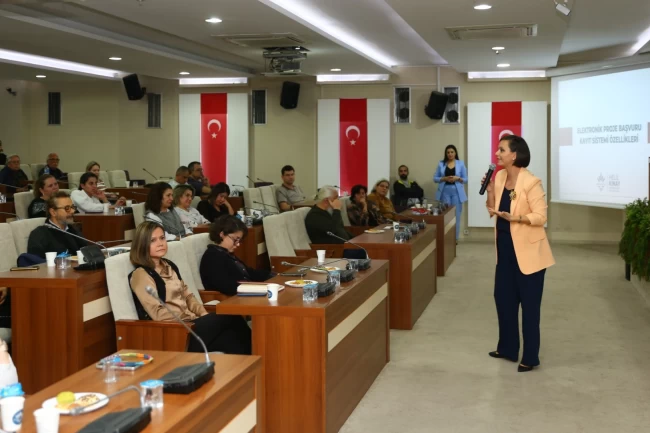 İzmir Karabağlar'da dijital dönüşüm başlıyor