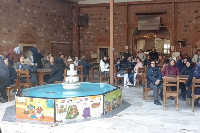 Akhisarlı Kafile Manisa'yı Adım Adım Gezdi