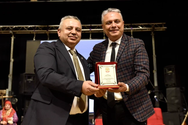 Başkan Uysal'dan festivale destek