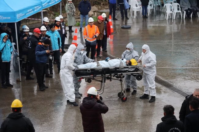 Kocaeli Büyükşehir'den nefes kesen tatbikat