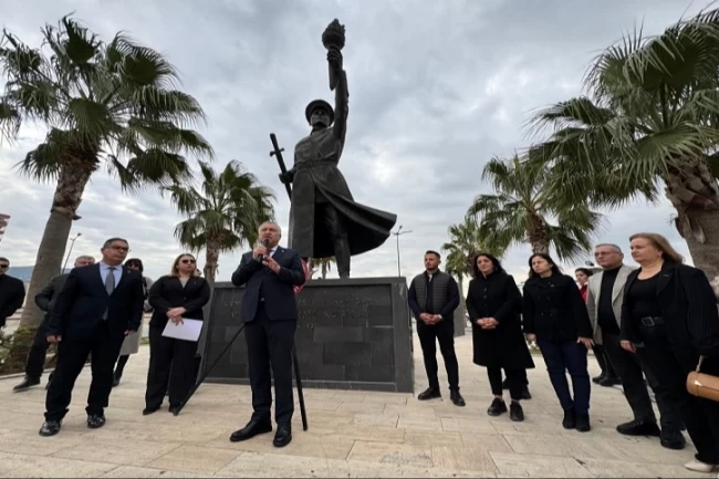 Şehit Asteğmen Kubilay Kozan'da anıtı önünde anıldı