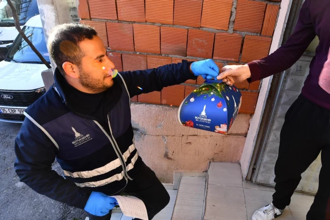 Başkan Tugay'dan çocuklu ailelere 2025 sürprizi