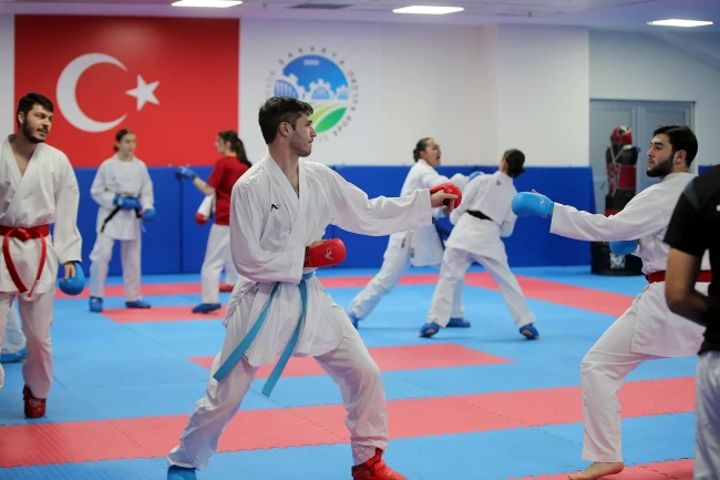 Türkiye Karate Şampiyonası'na Sakarya'nın imzasını atacaklar