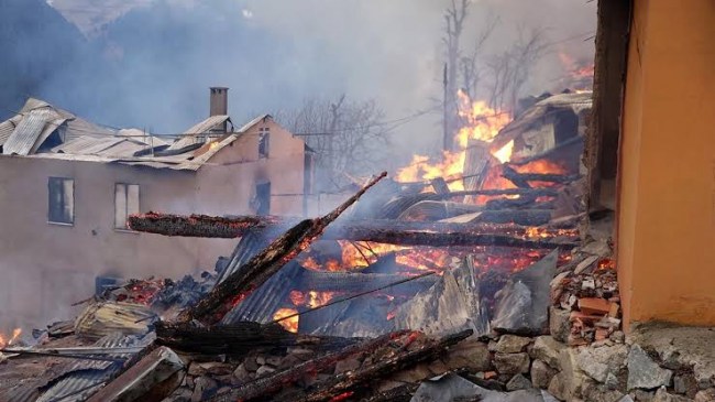 Bakırlık’ta yangın