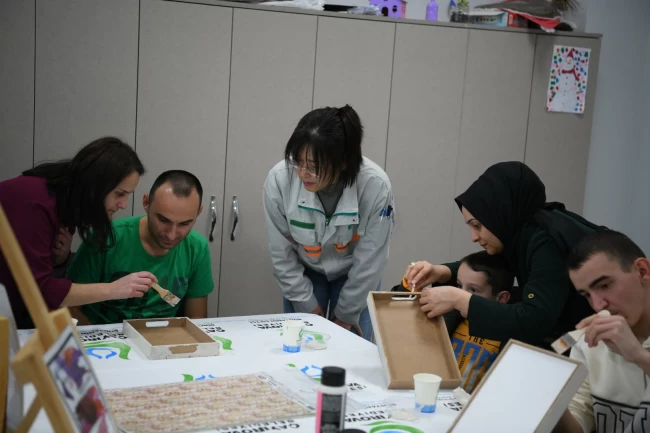 Kocaeli Çayırova'da engelsiz sanat etkinlikleri devam ediyor