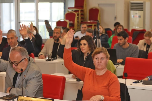 İzmir'de Güzelbahçe'ye GÜZBEL market geliyor!