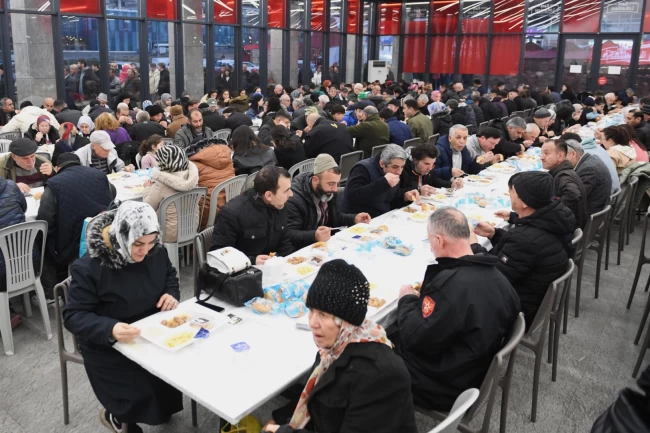 Bursa Osmangazi'de sofra bereketi