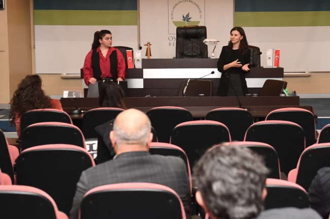 Bursa Osmangazi Belediyesi'nden yöneticilere eşitlik eğitimi