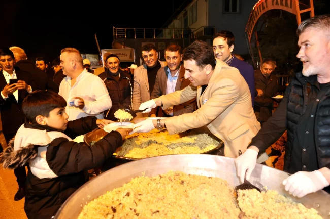 Bilecik'te 700 yıllık gelenek: Şifalı pilav ikramı