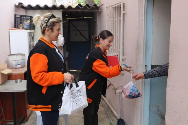 İzmir Güzelbahçe'den vatandaşa bayram desteği
