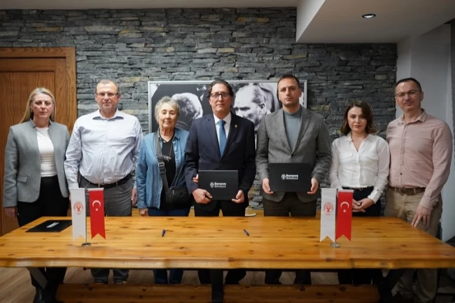 İzmir Bornova Belediyesi'nden çocuklara dijital kodlama eğitimi