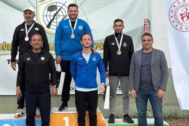 Konya Karatay Belediyespor'un sporcuları Türkiye'nin zirvesinde