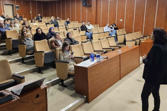 Kocaeli'de Gölcük Belediyesi personel eğitimi verildi