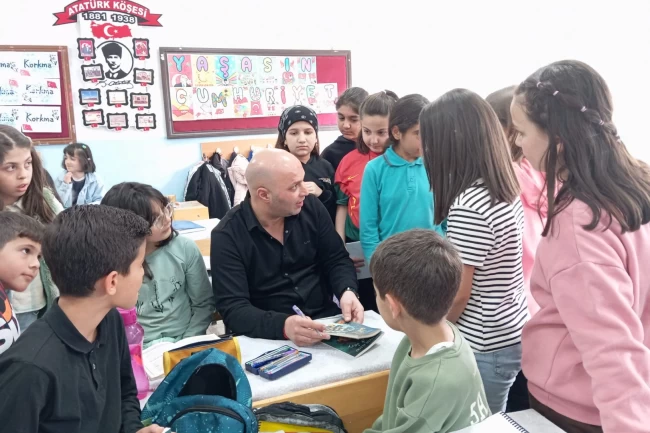 Van'da okur-yazar buluşması