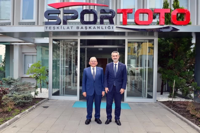 Kayseri Büyükşehir'den atletizm pisti yatırımı