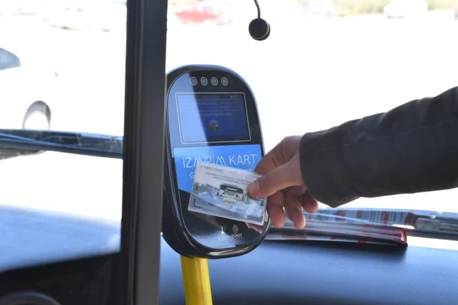 İzmir'de 23 Nisan'da ulaşım yüzde 50 indirimli