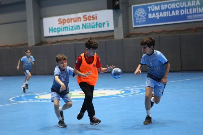 Bursa Nilüfer Uluslararası Spor Şenlikleri'nde heyecanlı karşılaşmalar