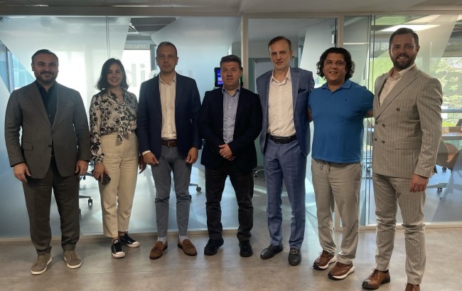 Arçelik Satın Alma Ekibi Fuara Geliyor