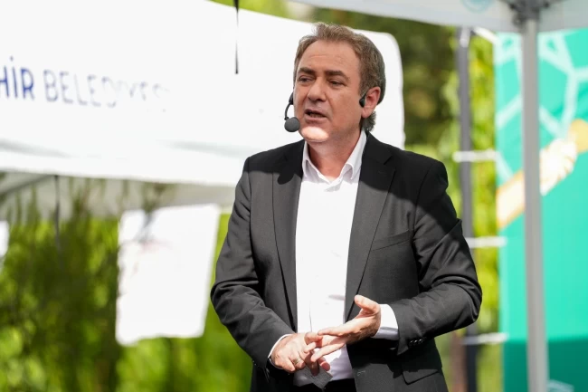 Tarihçi yazar Sinan Meydan çocuklara Atatürk'ü anlattı