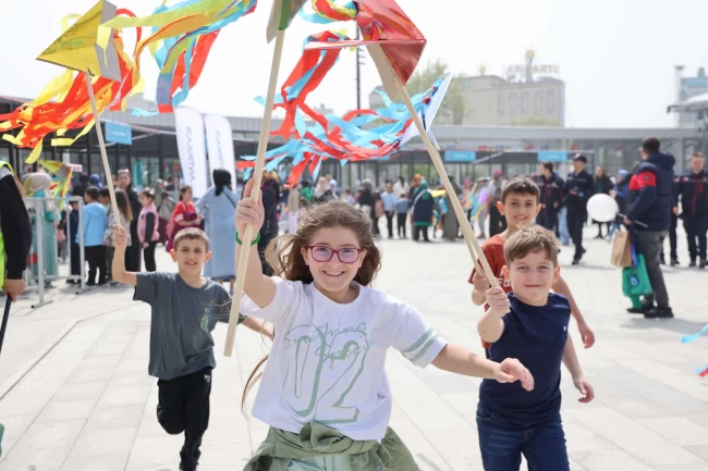 Kocaeli'de Milli İrade Meydanı her gün dolup taştı