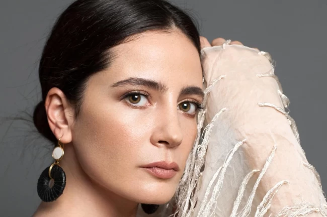 Bursalı sanatçı memleketinde sahne alıyor!