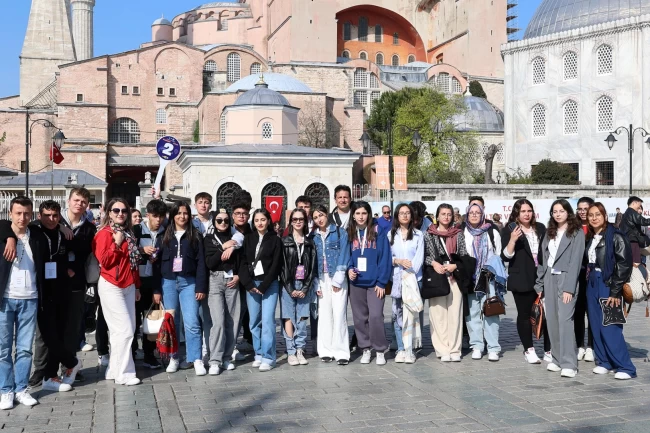 Konya Büyükşehir'den gençlere tarih yolculuğu