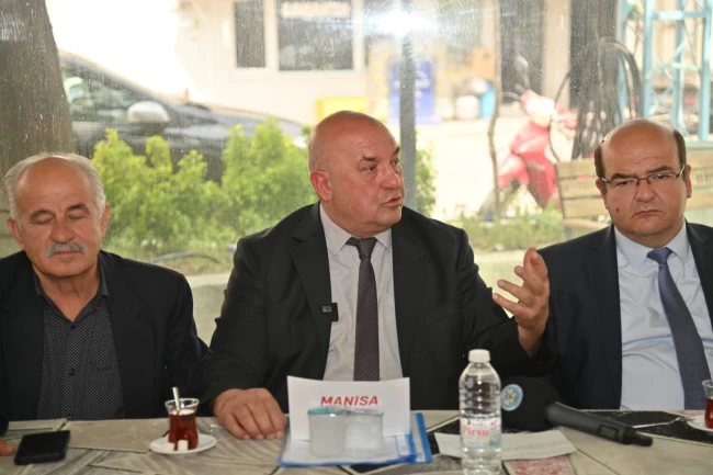 MASKİ Saruhanlı'daki çiftçilerle bir araya geldi