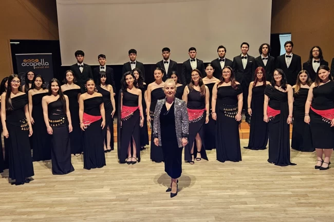 Manisa Büyükşehir Belediyesi Çok Sesli Gençlik Korosu'na Antalya'da ödül