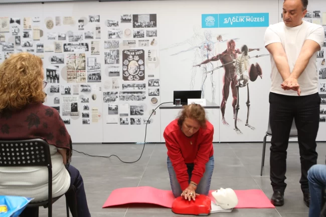 Bursa Nilüfer'de ilk yardım eğitimi düzenlendi