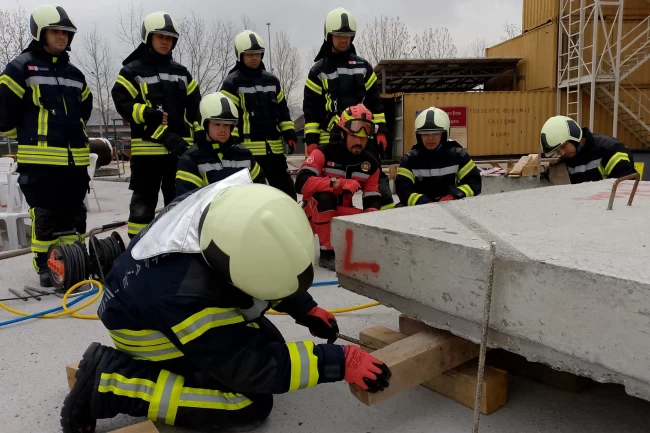 Kocaeli'nin yeni alev savaşçıları hazır kıta