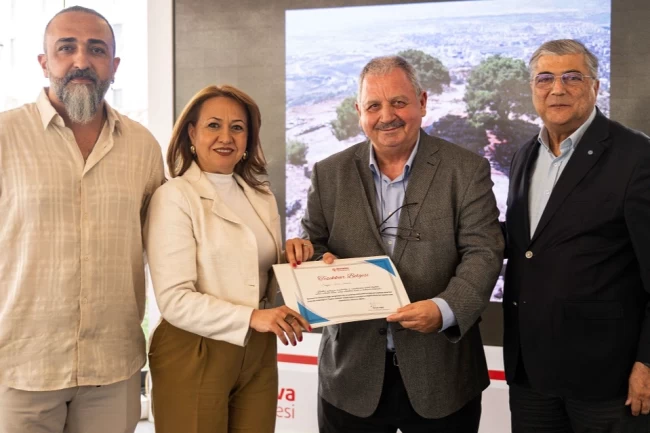 Zeus'tan Homeros'a kültürel miras mücadelesi büyüyor