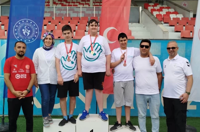 SOBE'nin Atletizm takımından tarihi başarı: 33 madalya!