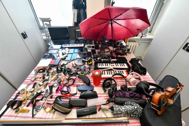 Ankara'da unutulan eşyalar açık artırmayla satıldı... 2 bin 223 parça yeni sahiplerini buldu