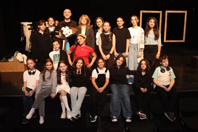 Bursa'da Nilüferli drama öğrencilerinden renkli final