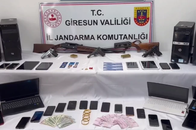 7,5 milyar TL'lik hesap hareketi dikkat çekti! 18 ilde nitelikli dolandırıcılığa 102 gözaltı!