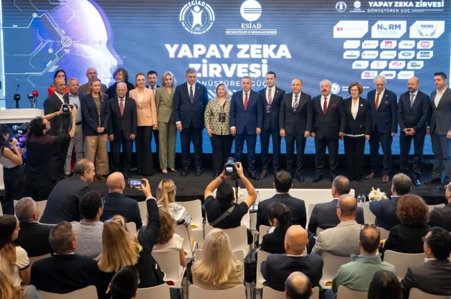 İzmir'de yapay zekâ zirvesi