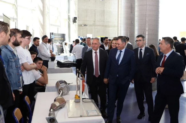 Bursa'da OTOFEST Rüzgarı