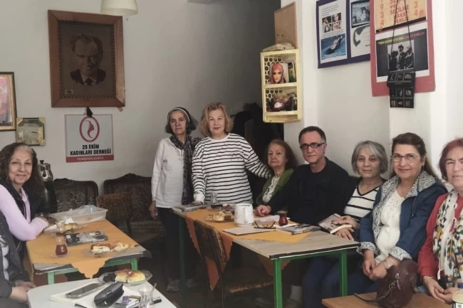 Bursa'da "Bir Kitap Bir Yazar" buluşmaları sürüyor