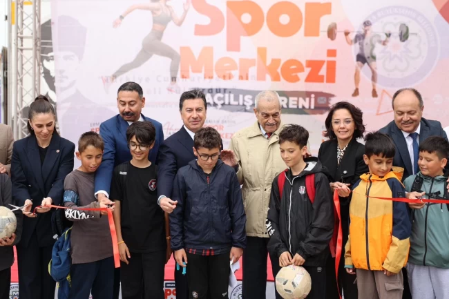 Erman Şahin Spor Merkezi Muğla'da hizmete açıldı