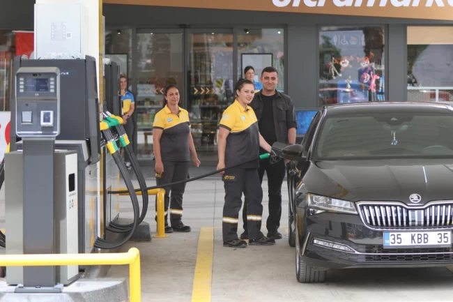 İzmir'de ilk... 'Kadın ve Yeşil İstasyon' hizmette