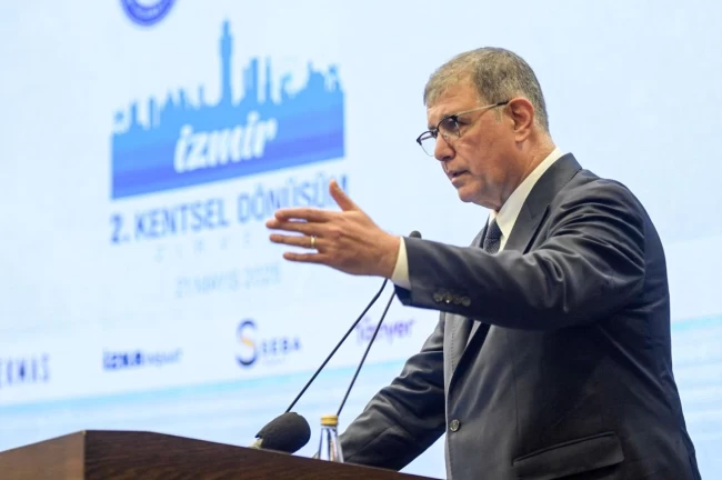İzmir 2. Kentsel Dönüşüm Zirvesi'nde çözüm vizyonu öne çıktı